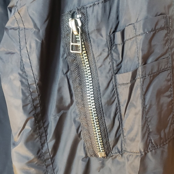 H&M bomber jacket - Picture 4 of 6